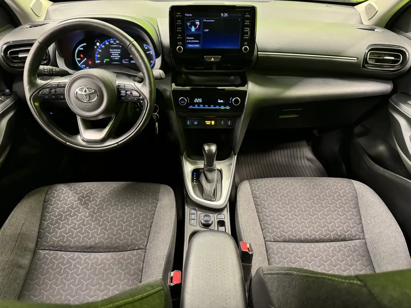 car-image
