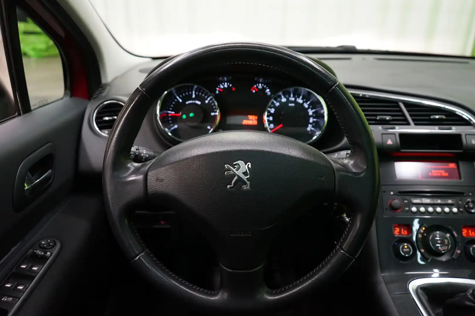 car-image