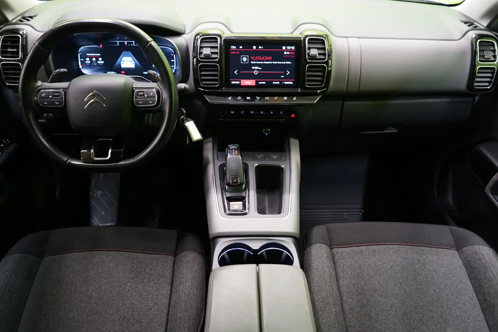 car-image