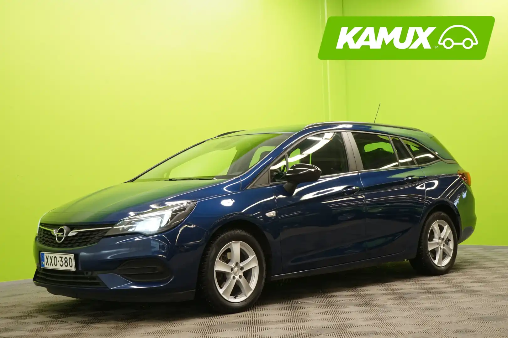 car-image