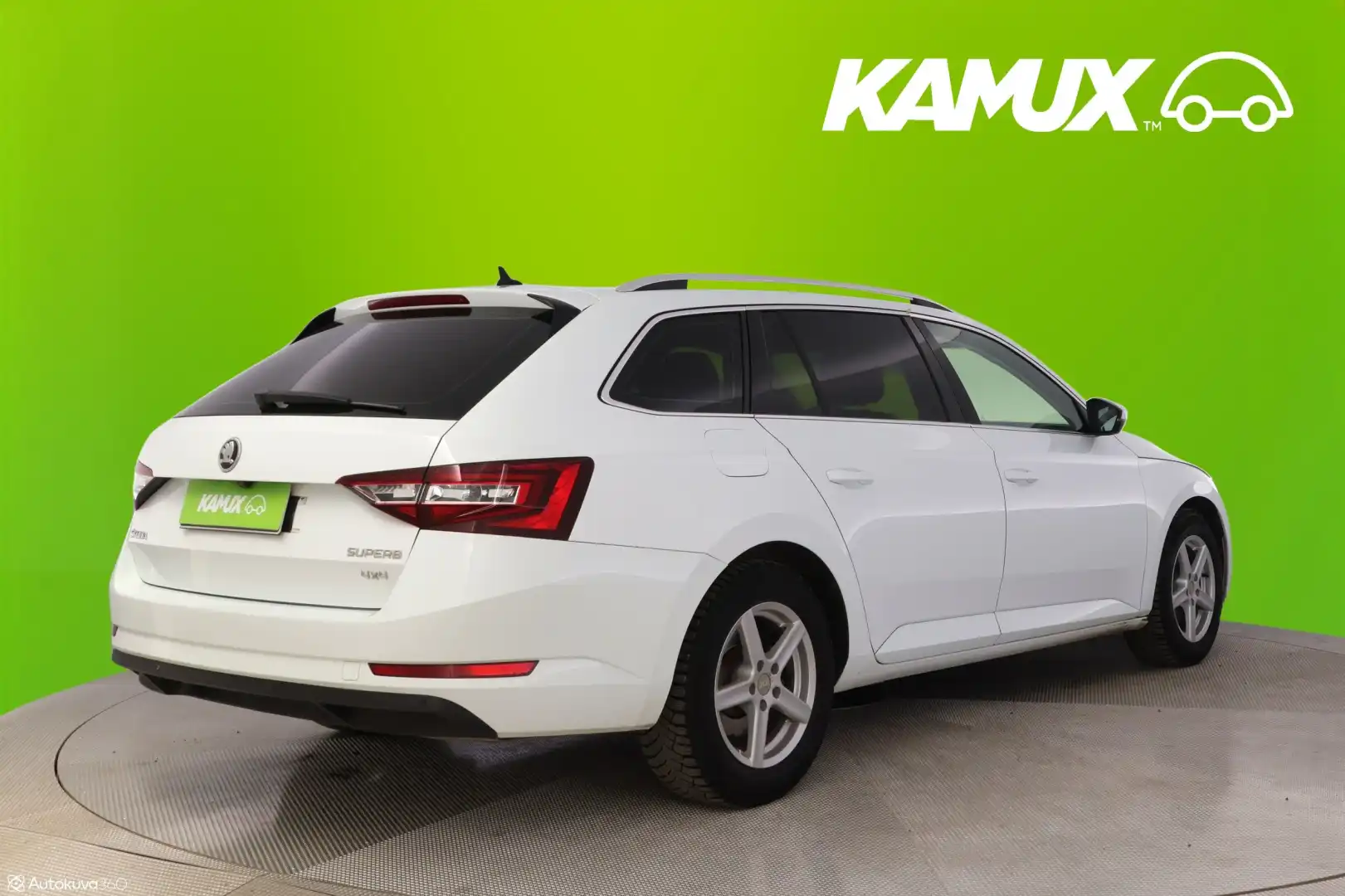 car-image