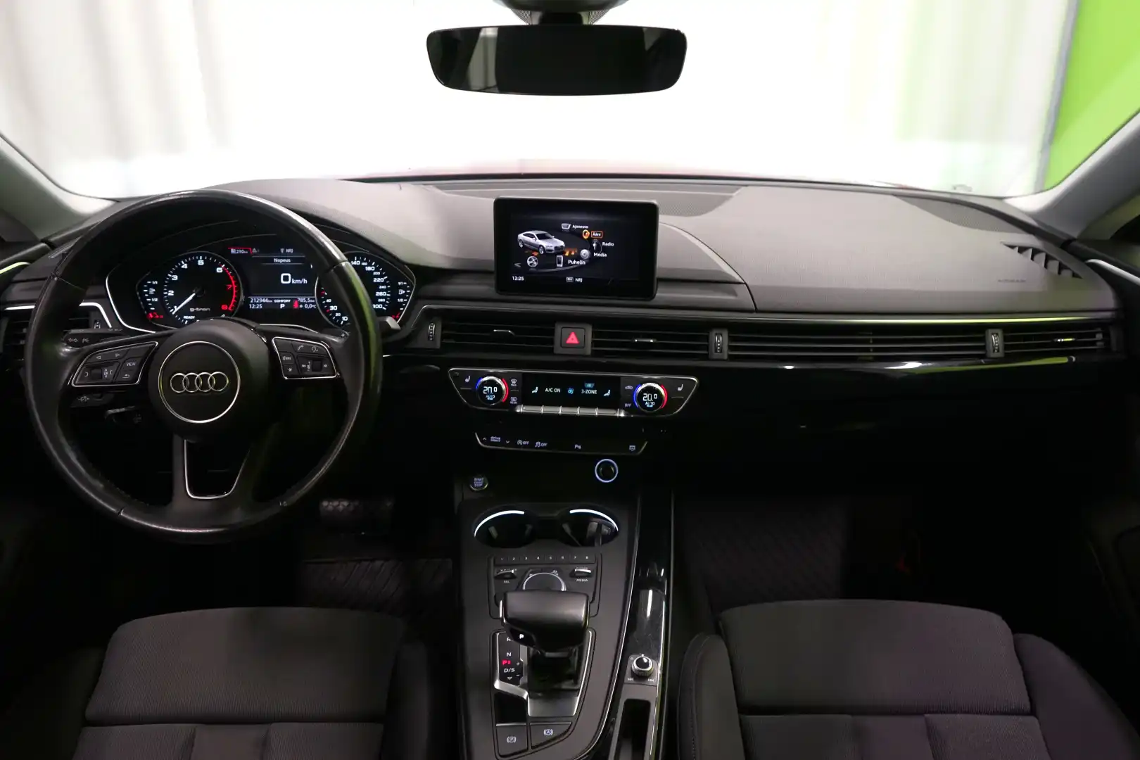 car-image