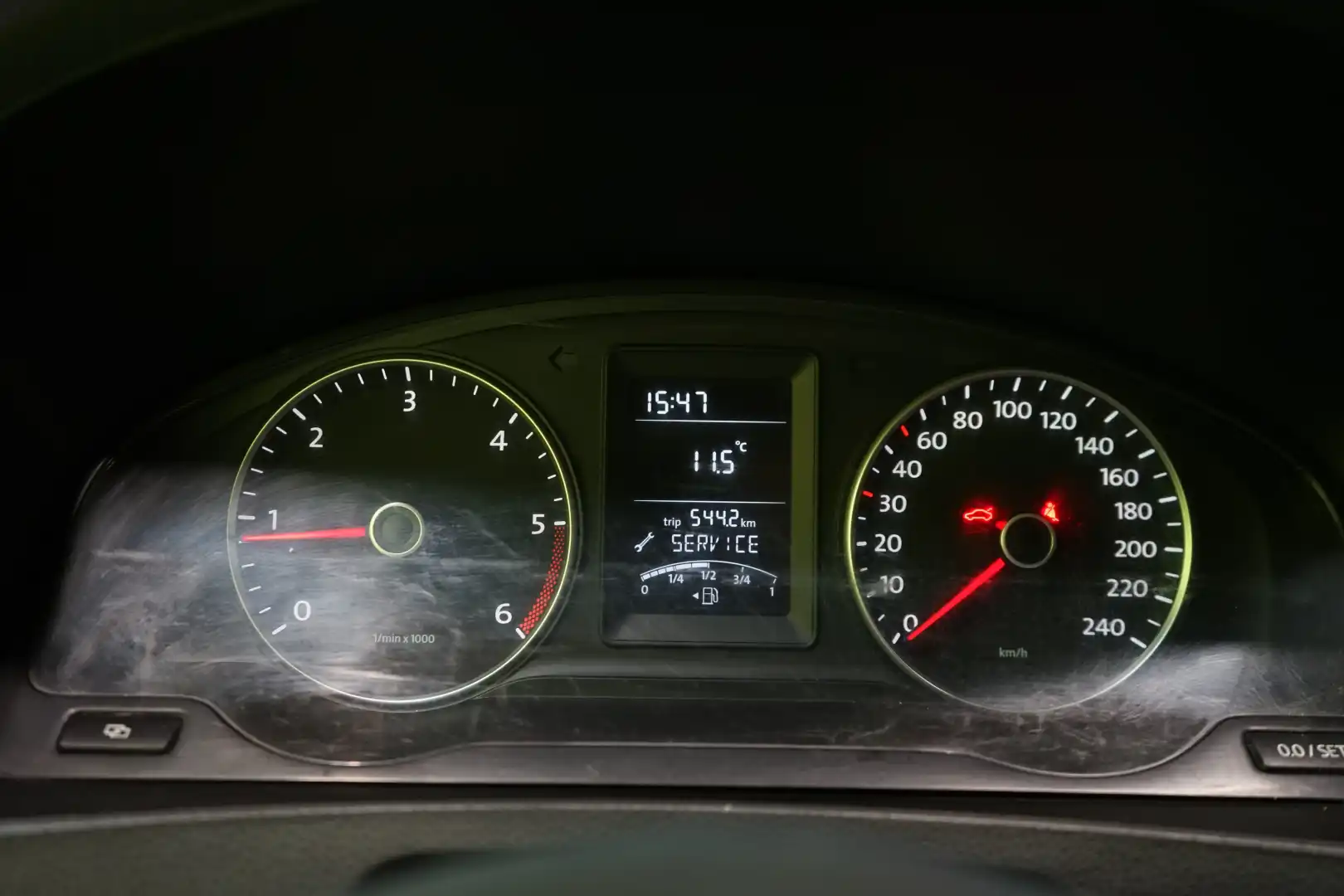 car-image