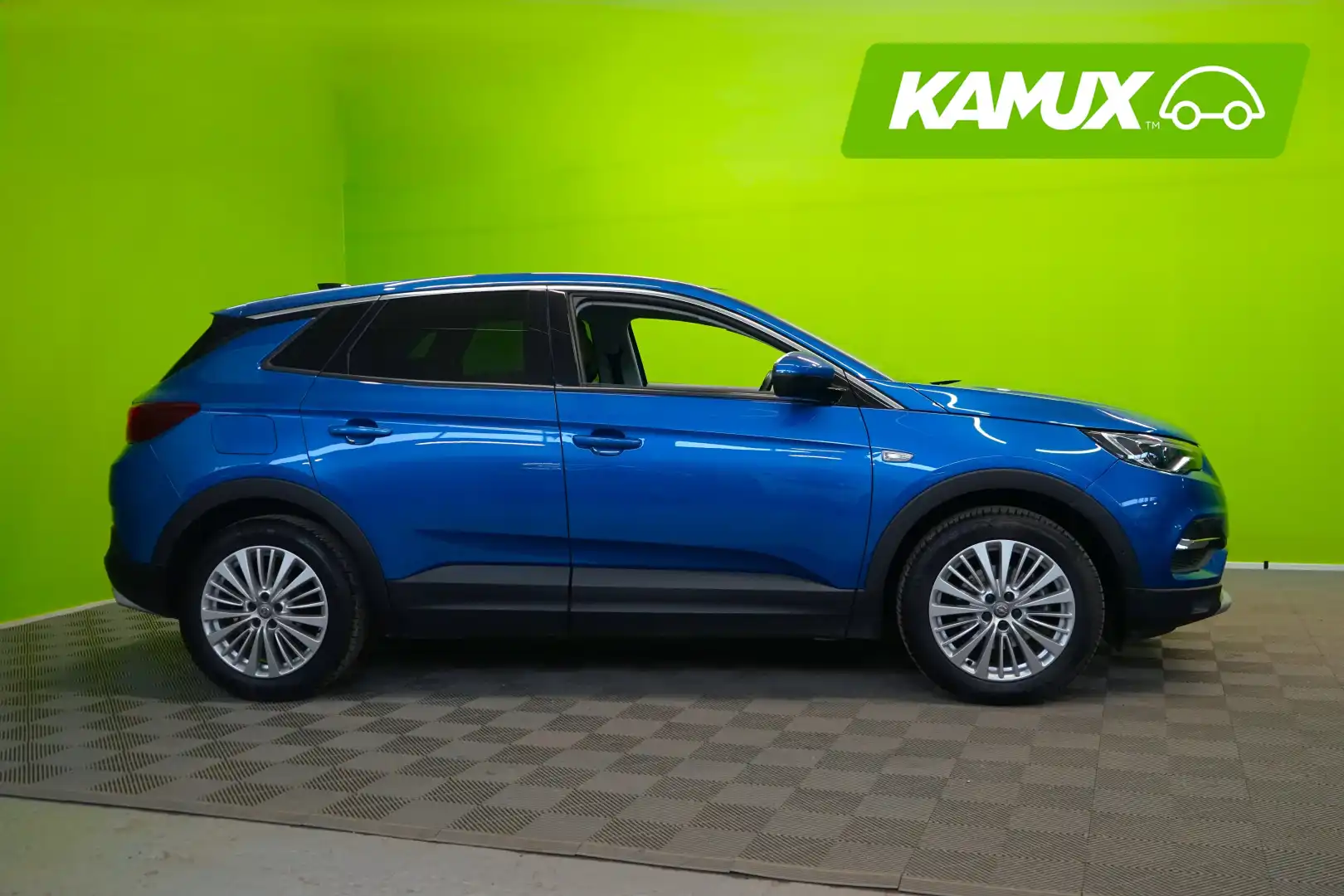 car-image