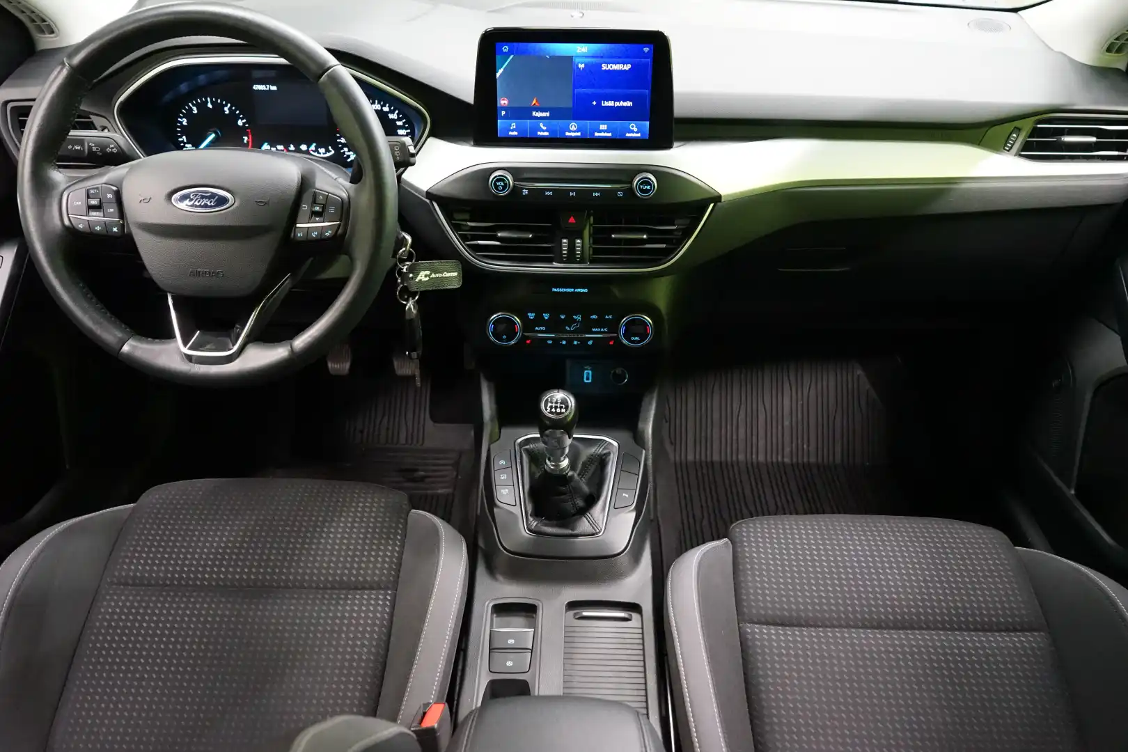 car-image