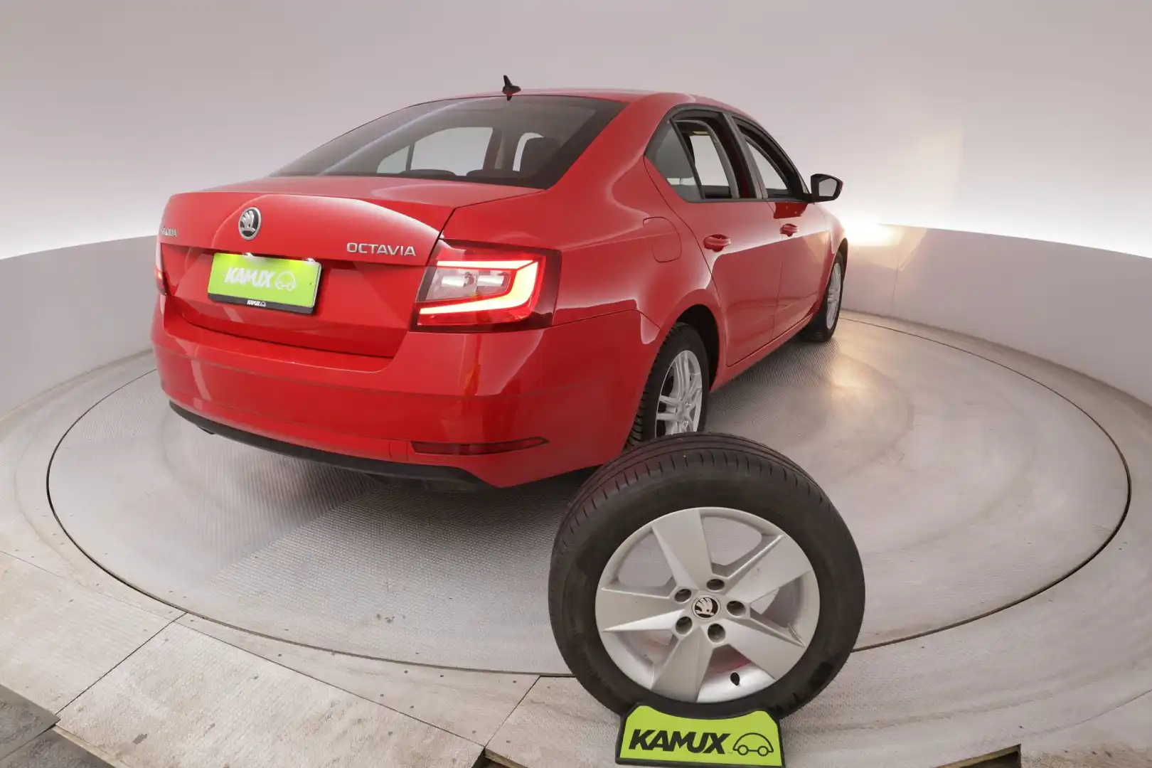 car-image