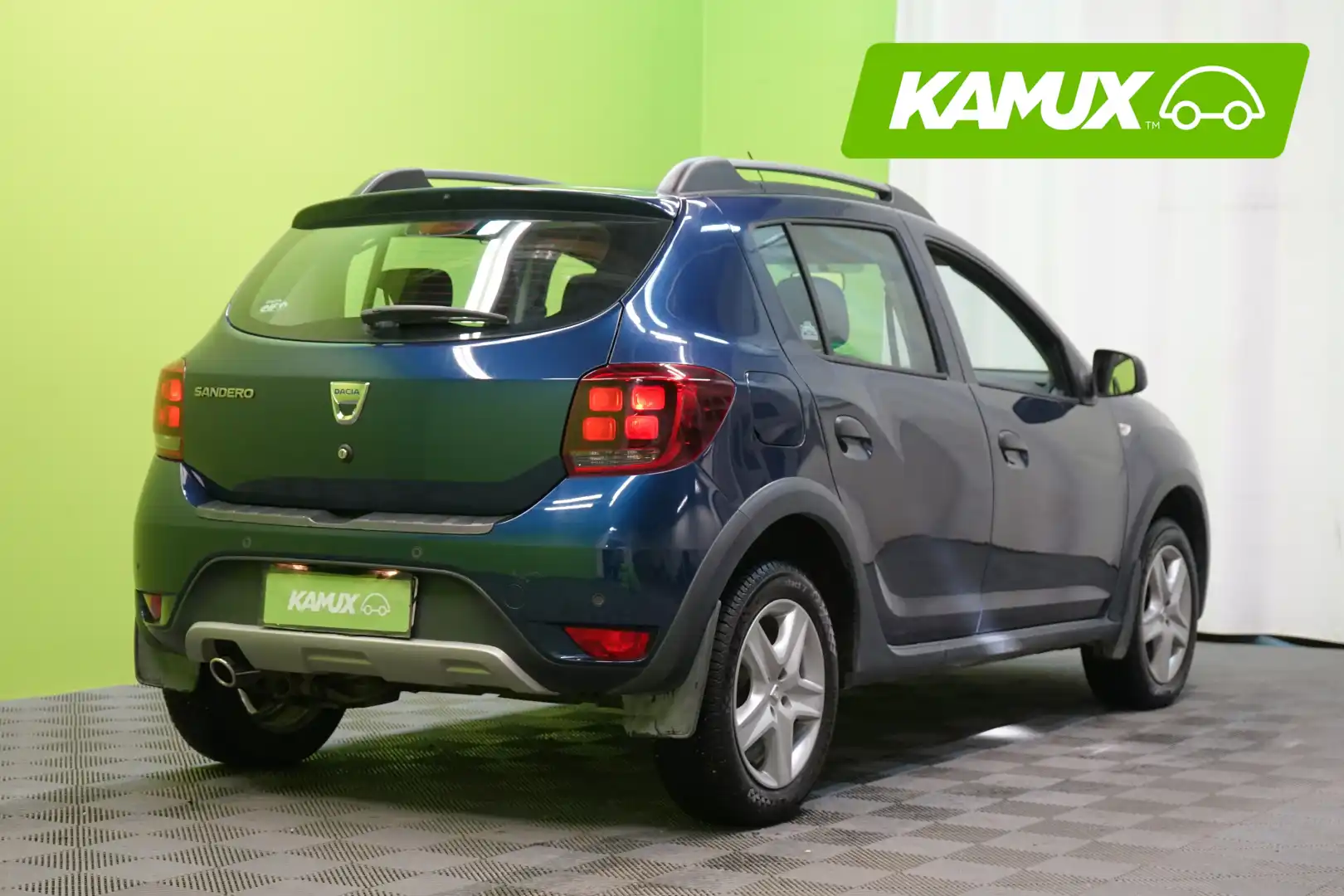 car-image