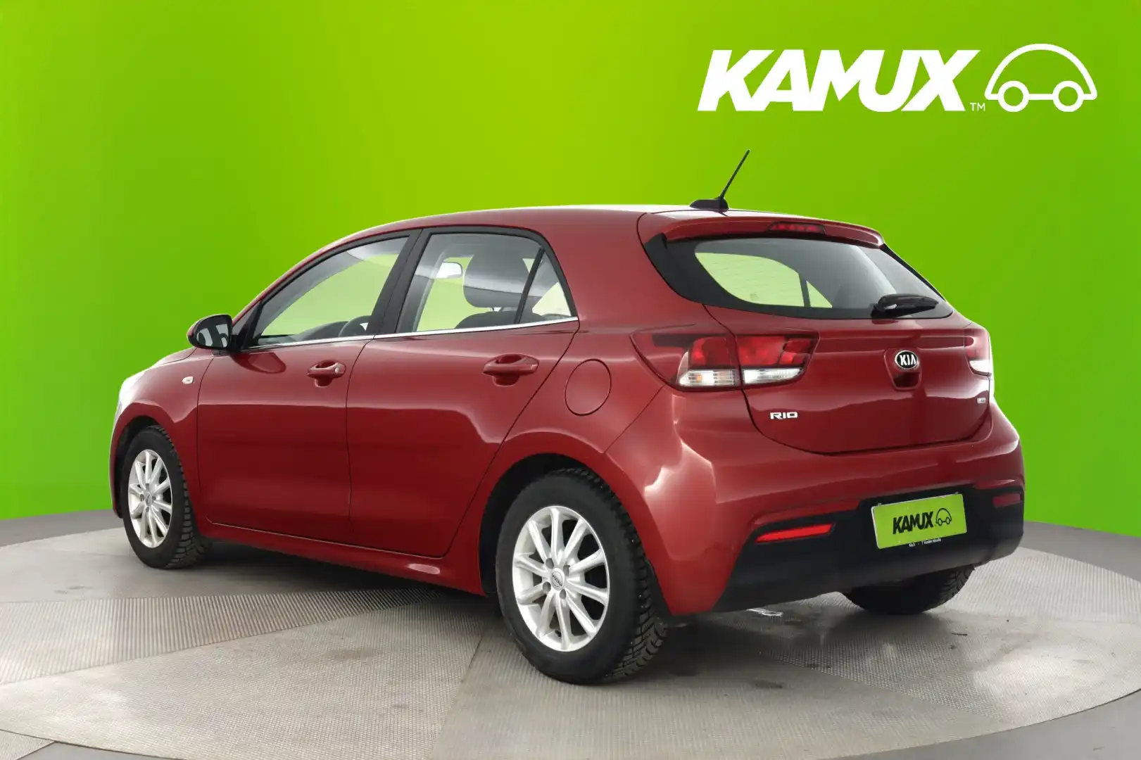 car-image