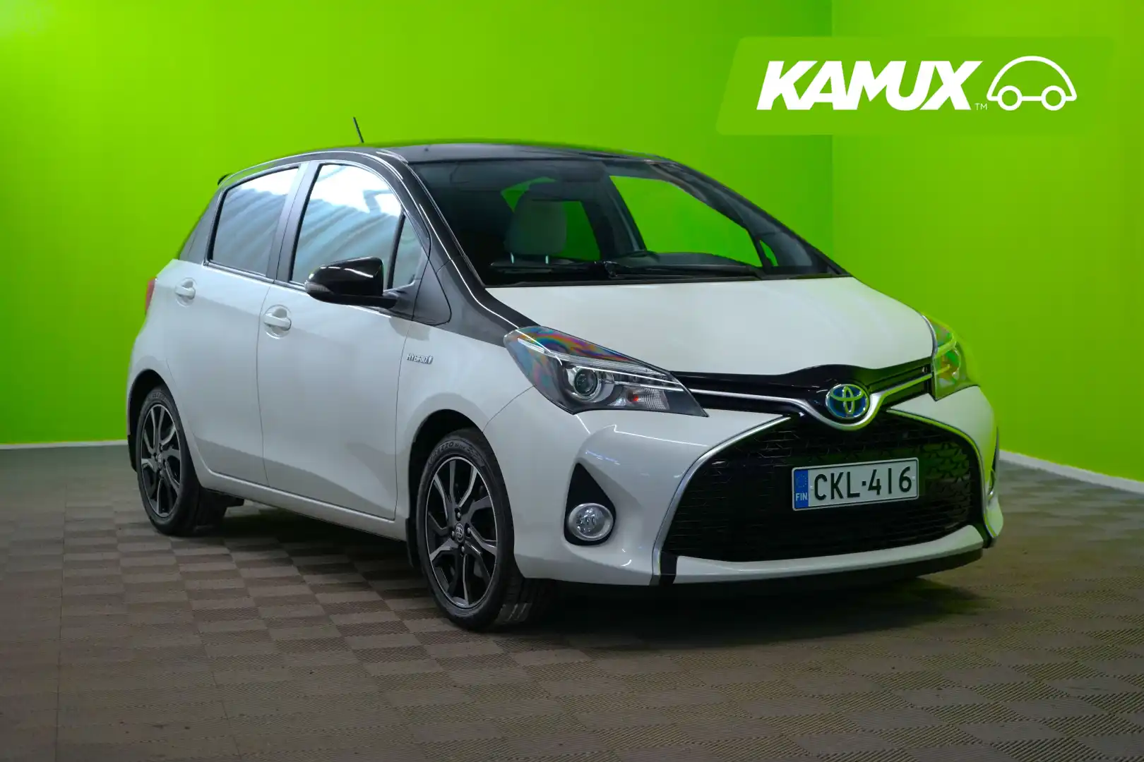 car-image