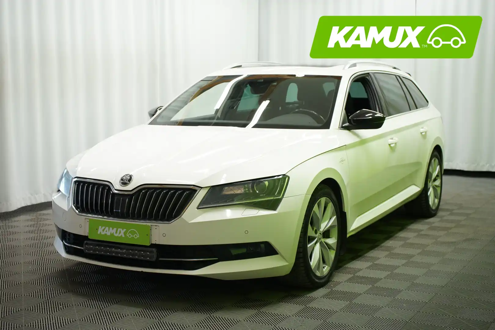 car-image