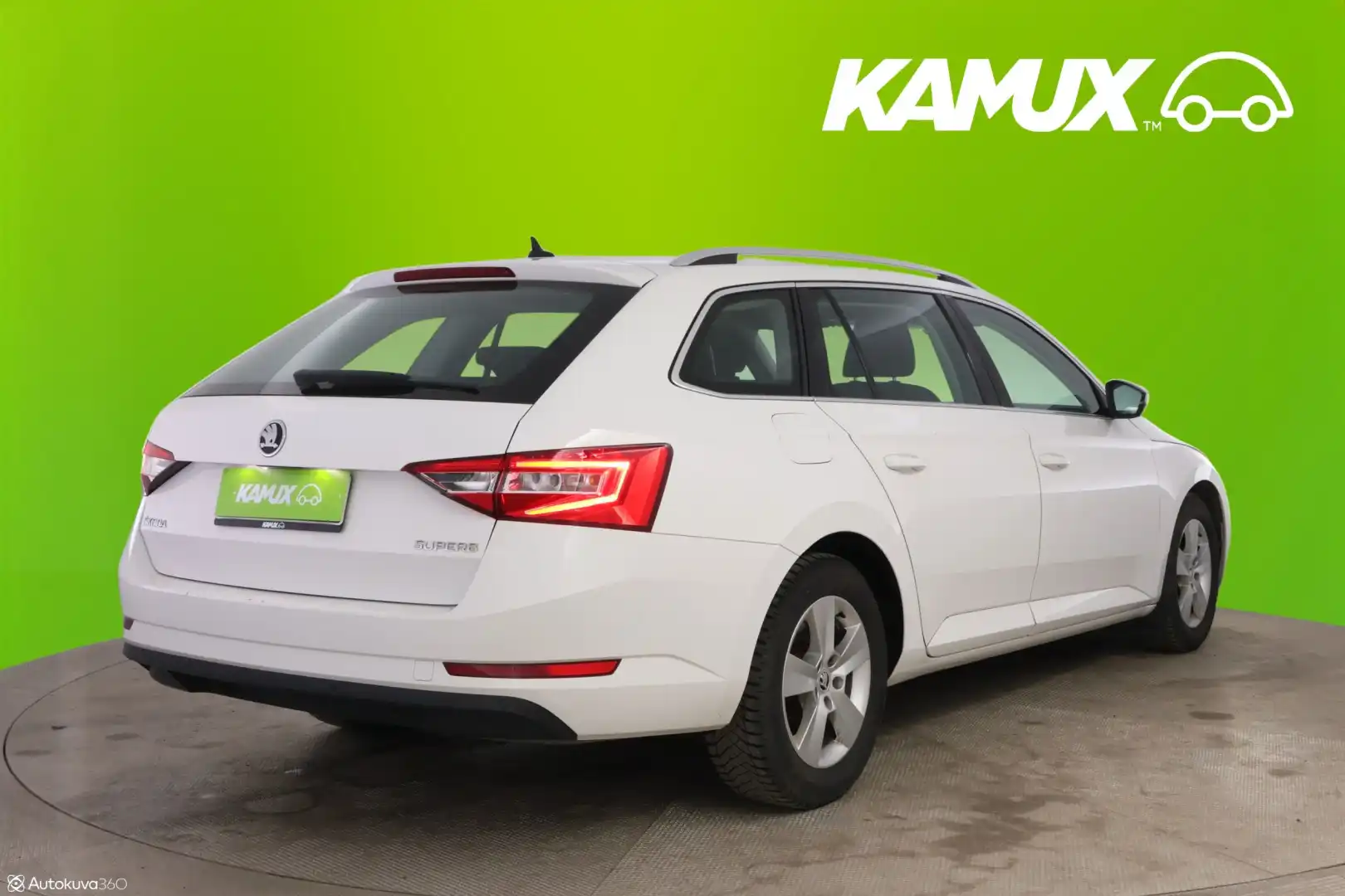 car-image