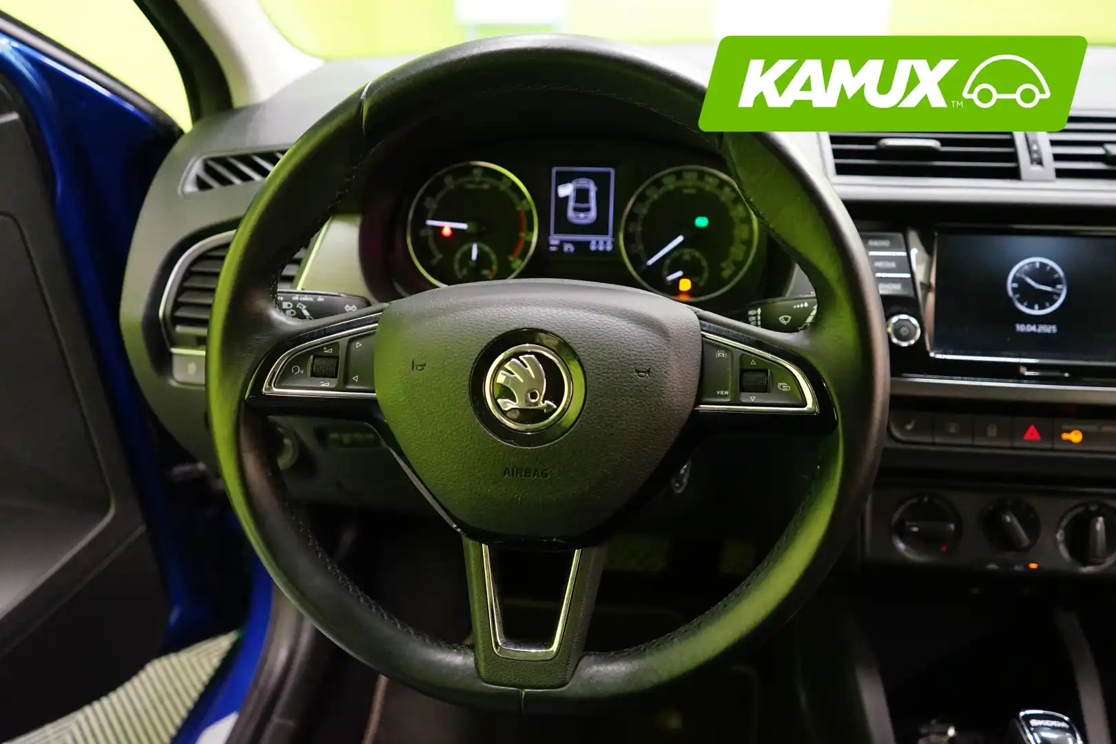 car-image