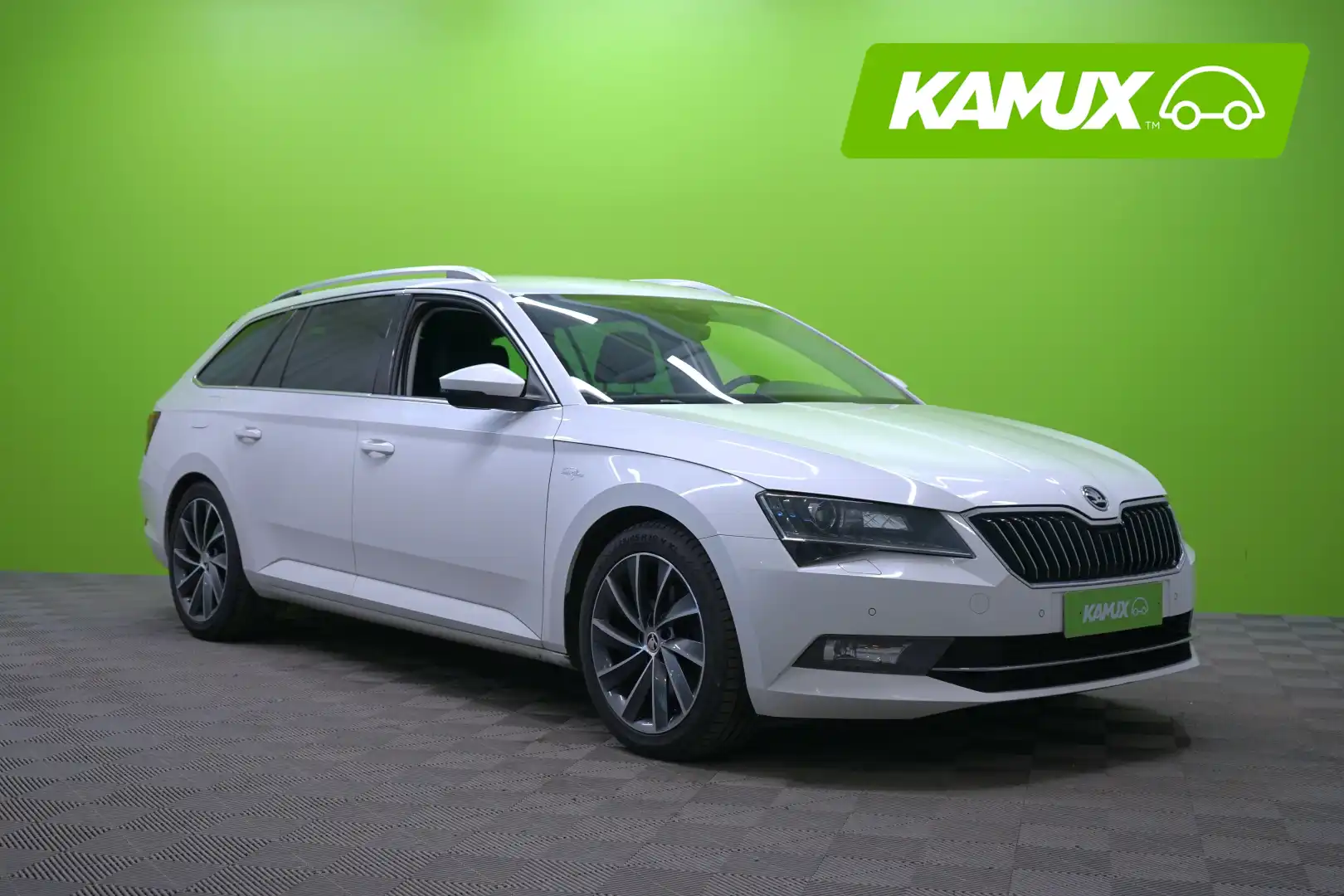 car-image