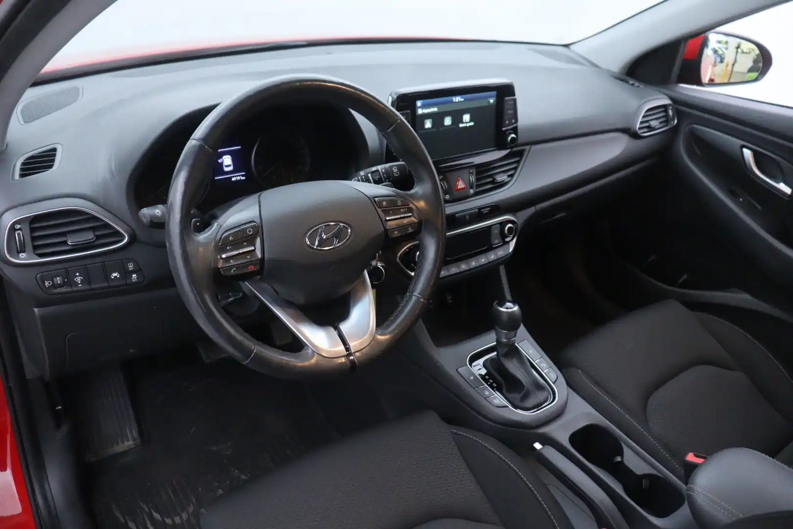 car-image