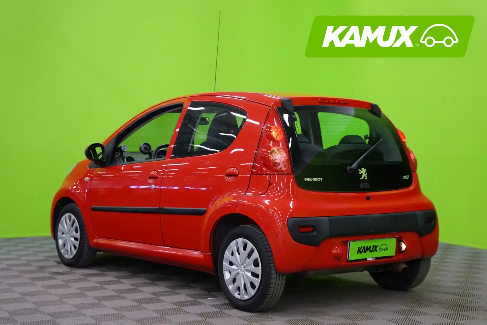 car-image