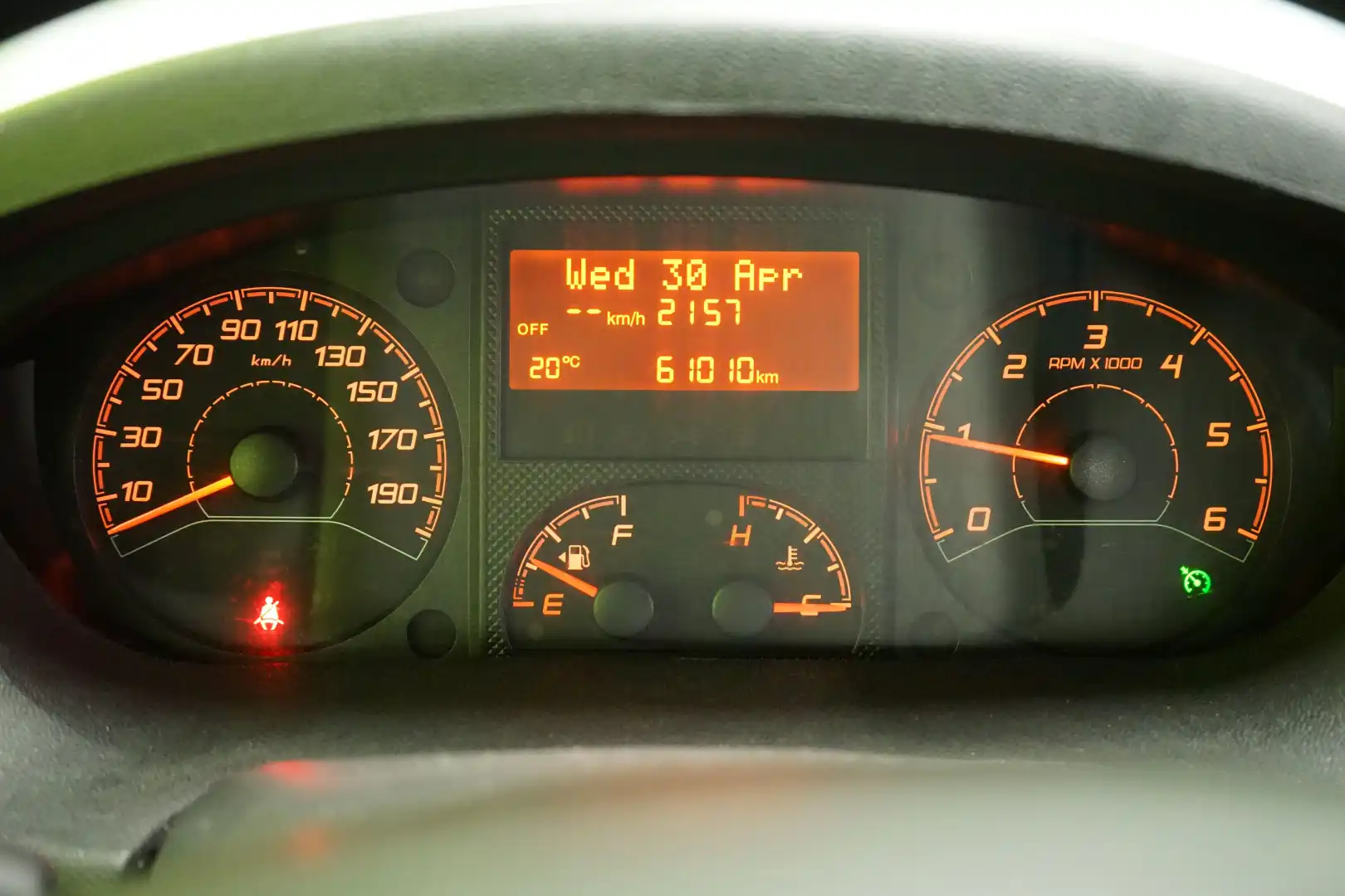 car-image