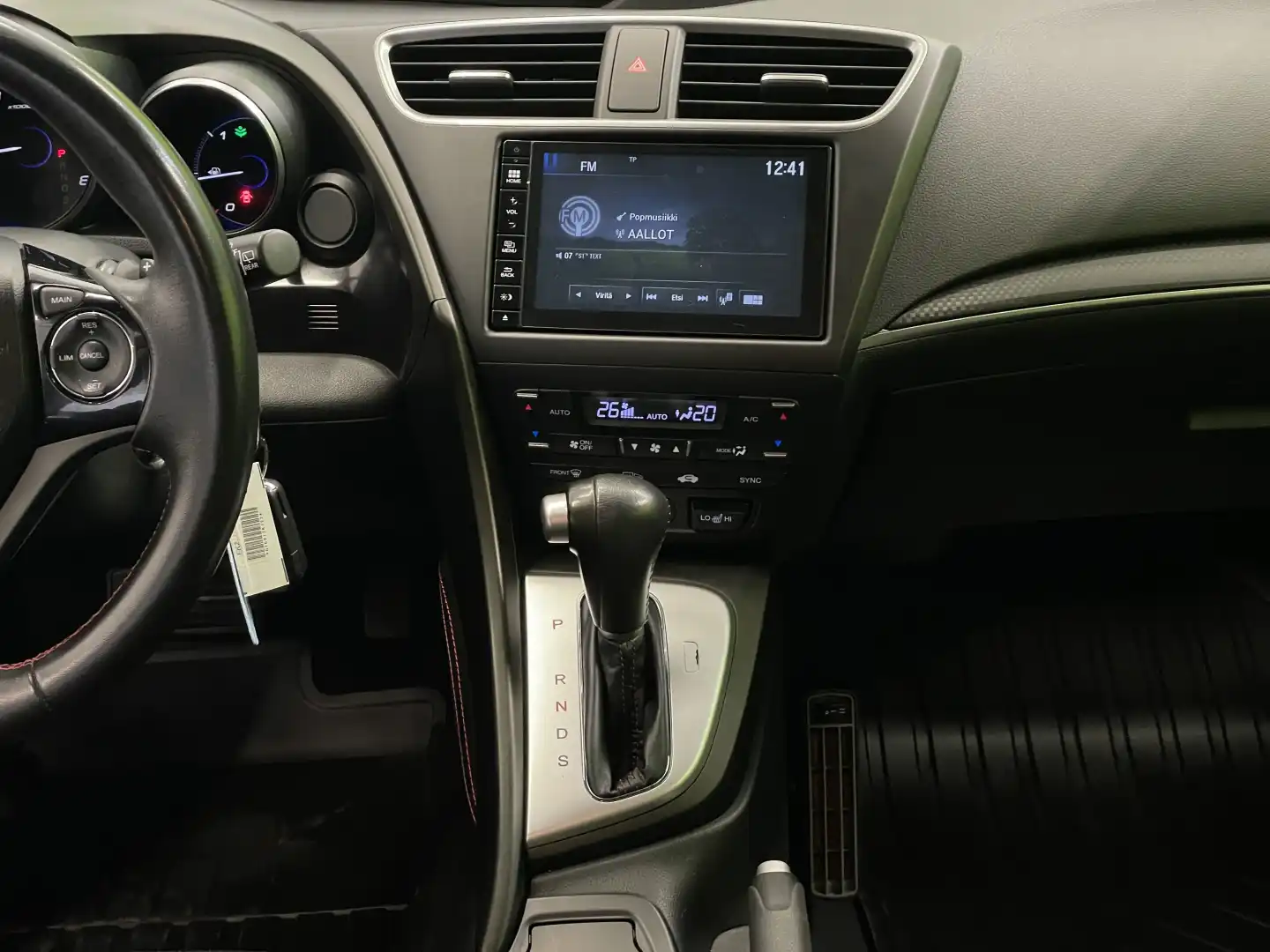 car-image