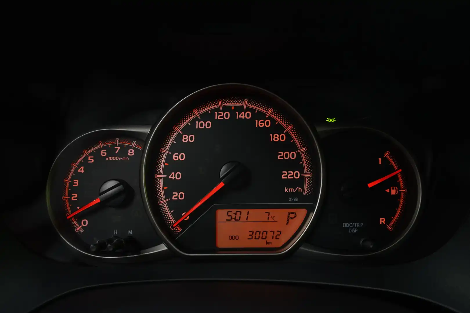 car-image