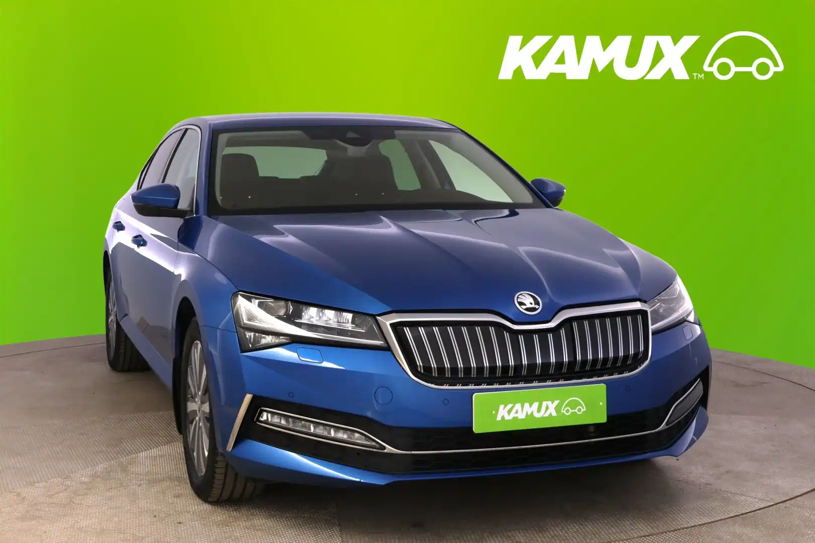 car-image