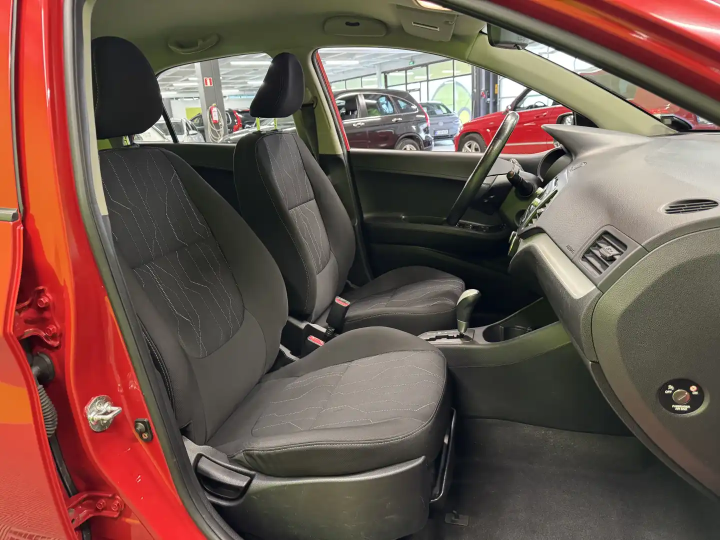 car-image