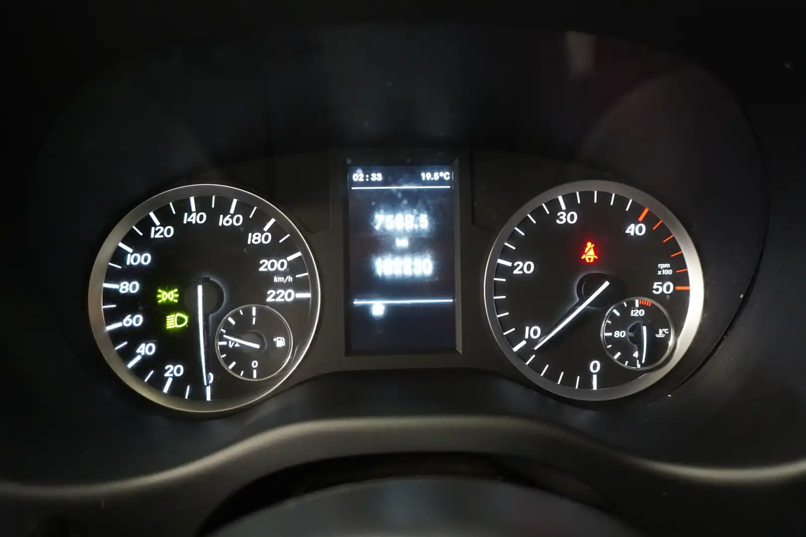 car-image