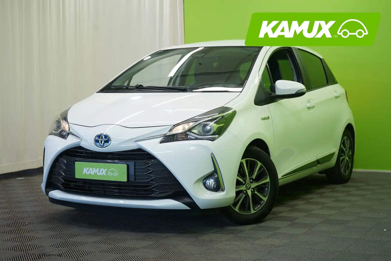 car-image