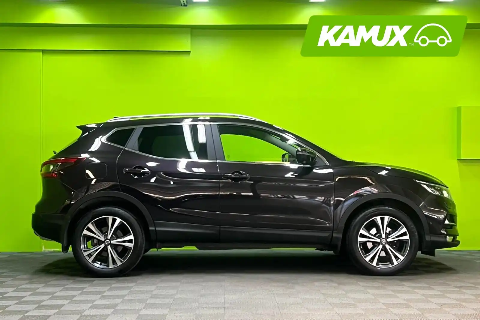 car-image