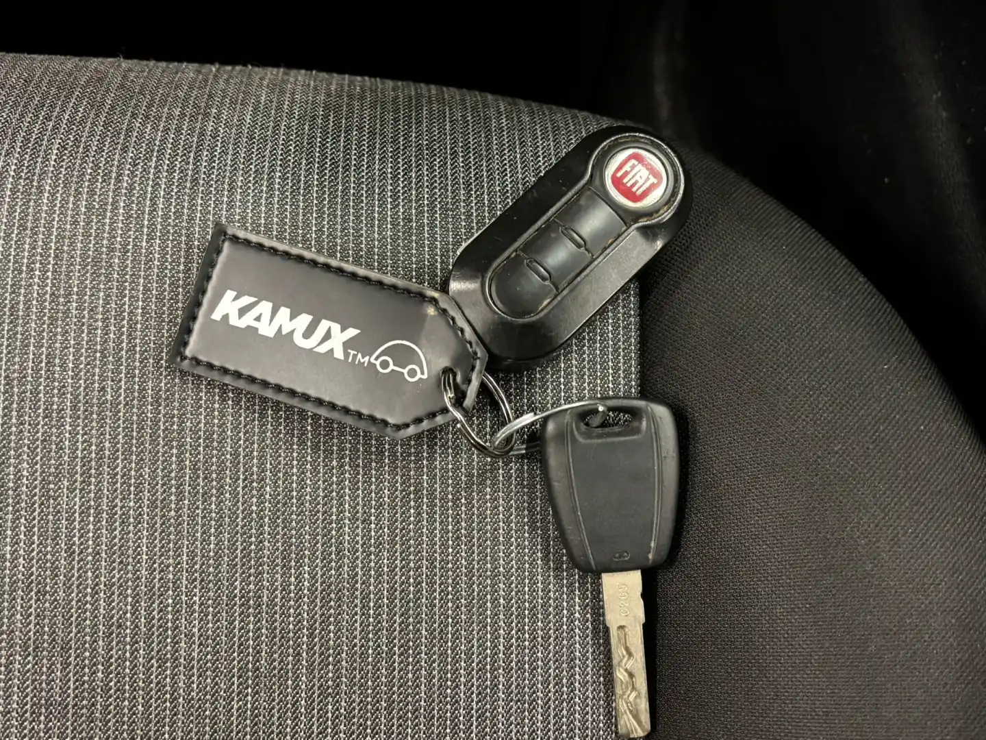 car-image