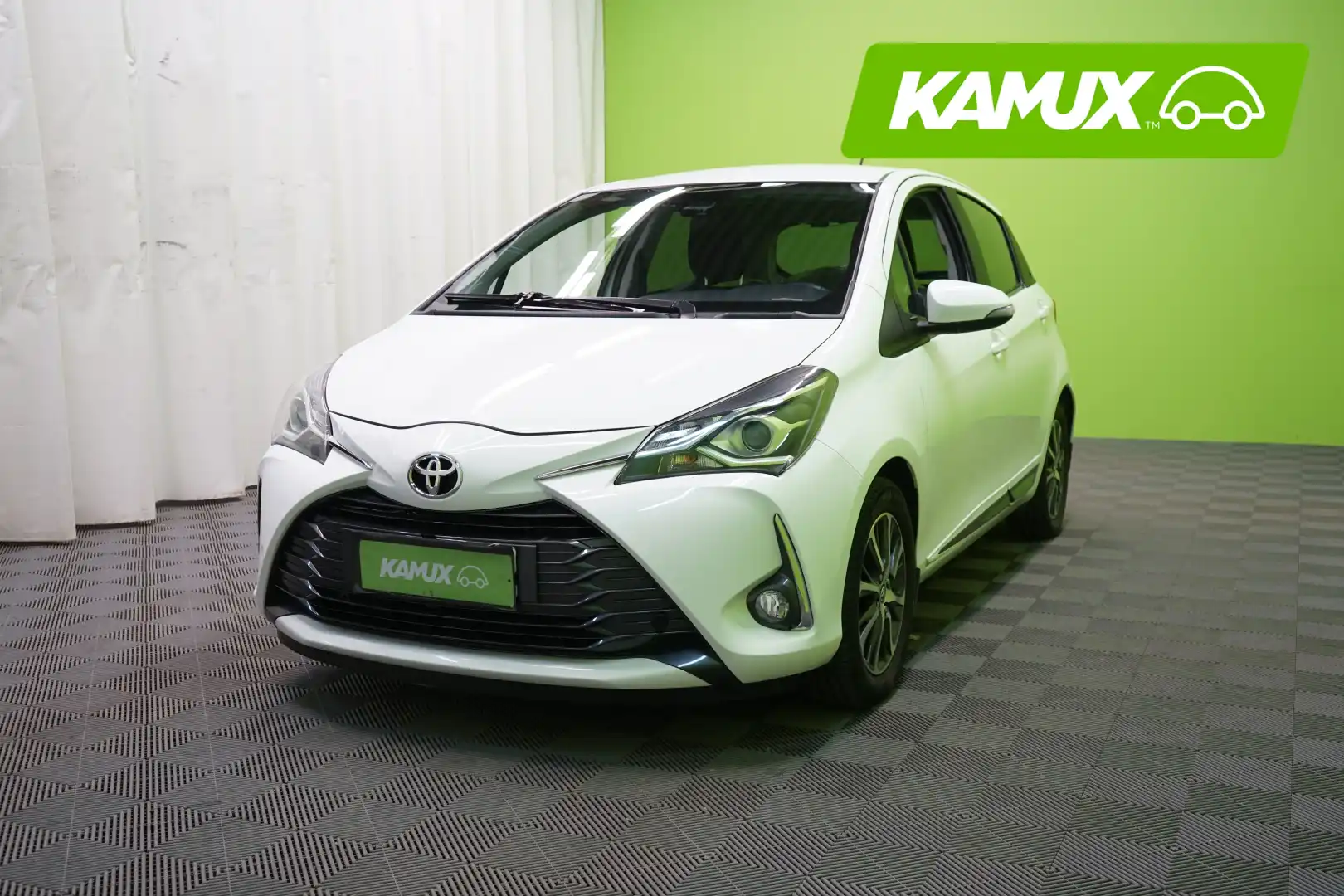 car-image