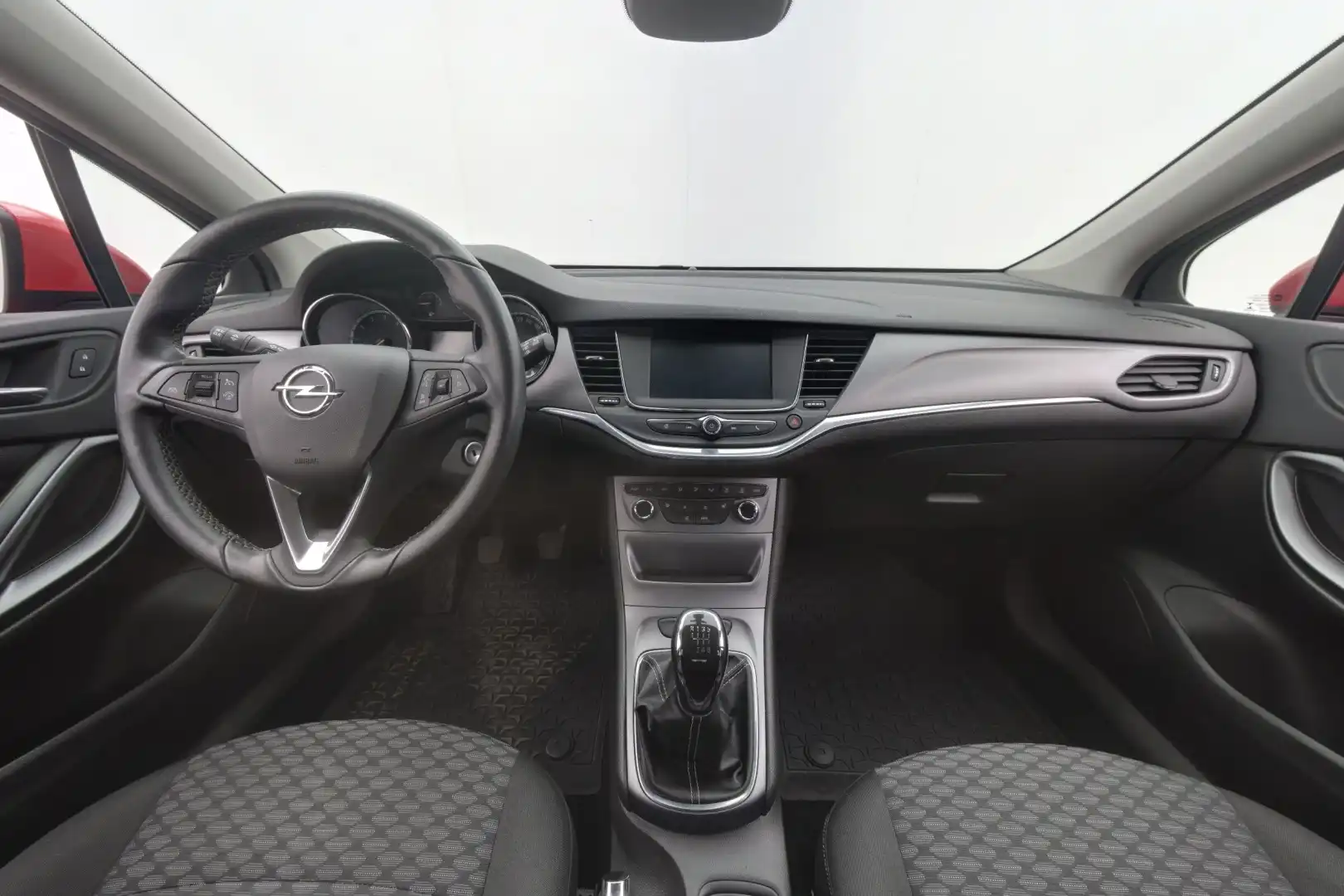 car-image