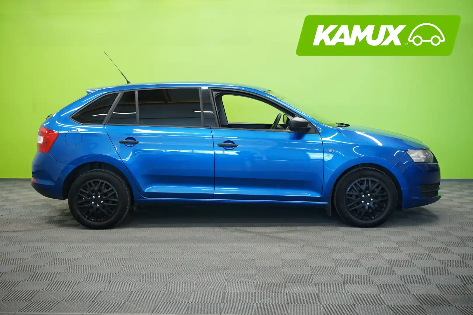 car-image
