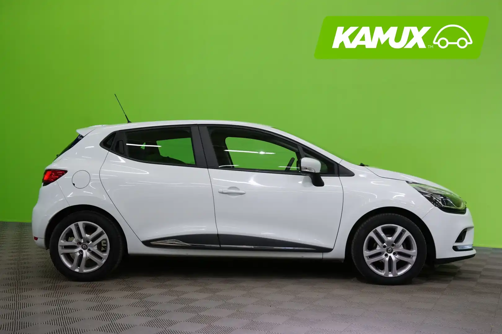 car-image