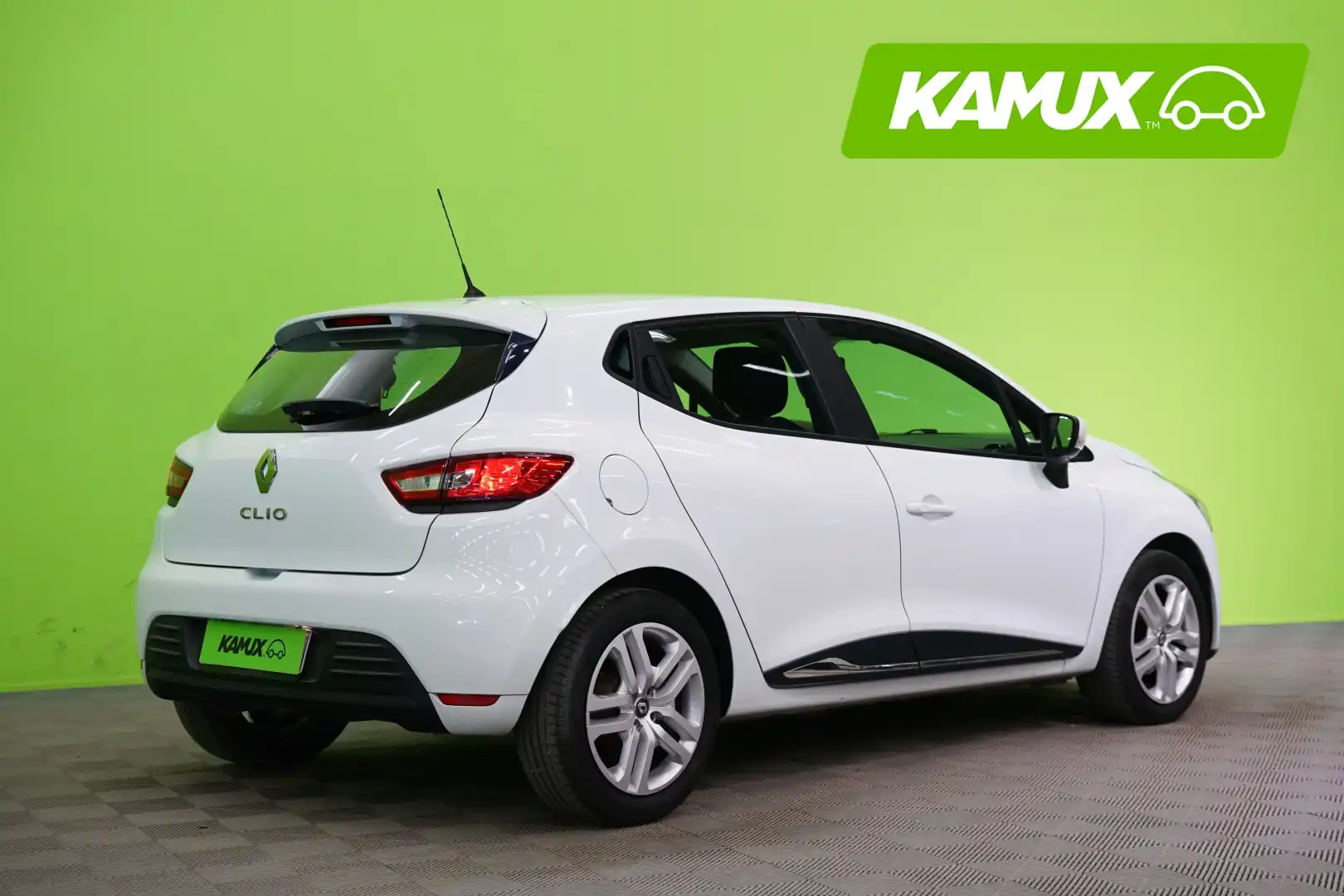car-image