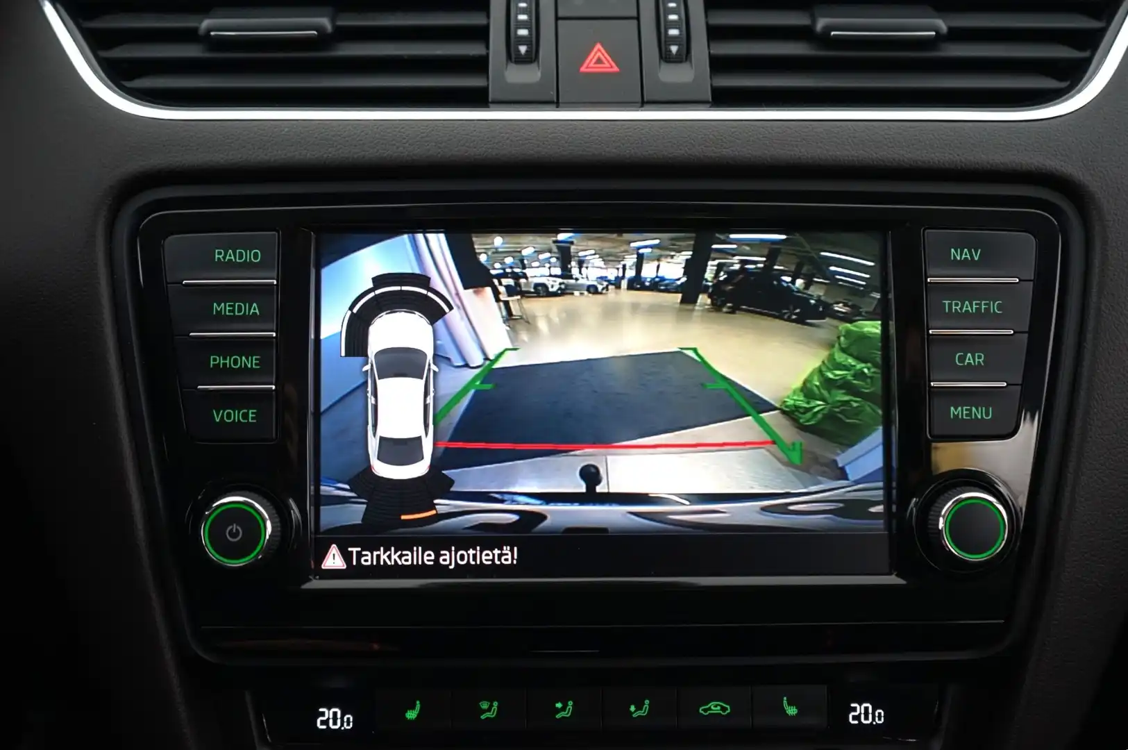car-image