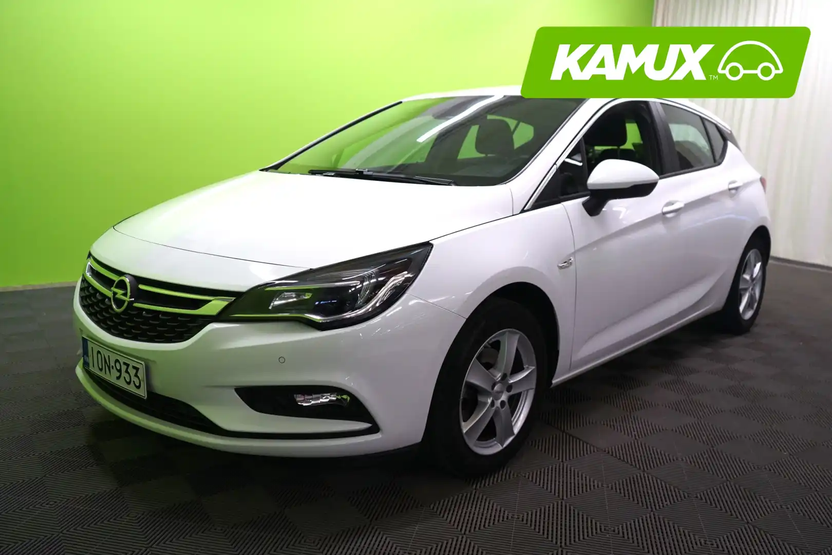 car-image