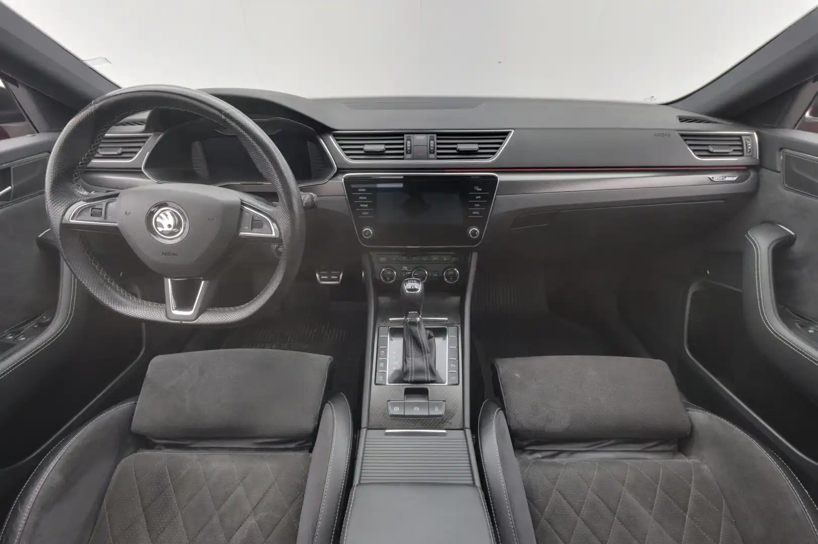 car-image