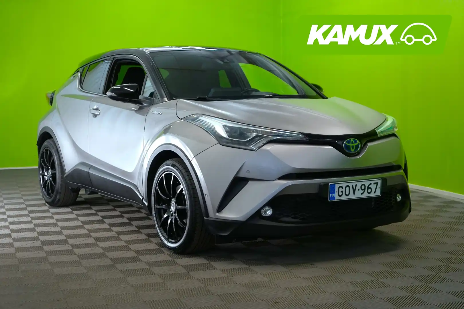 car-image