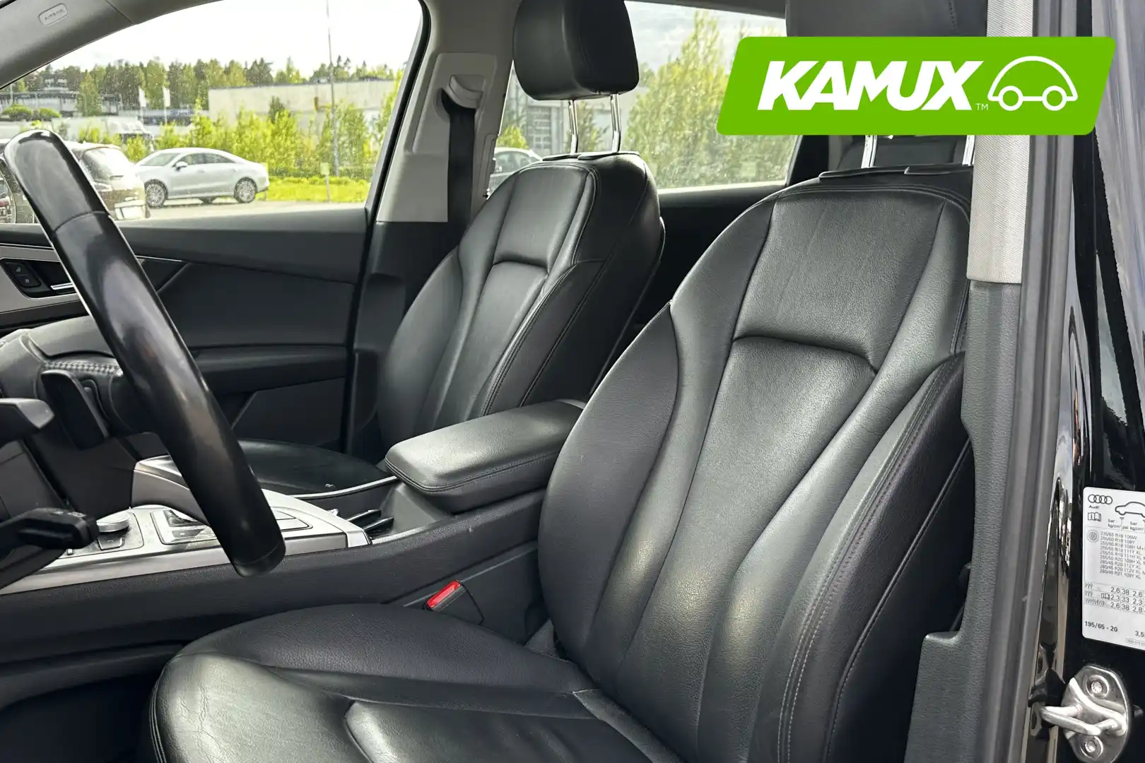 car-image