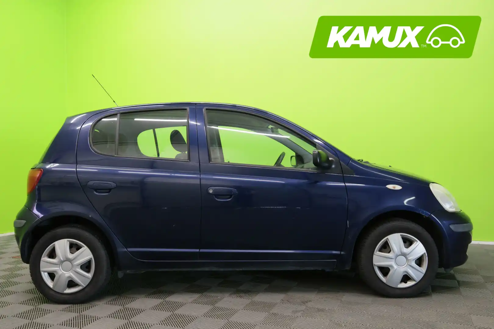 car-image