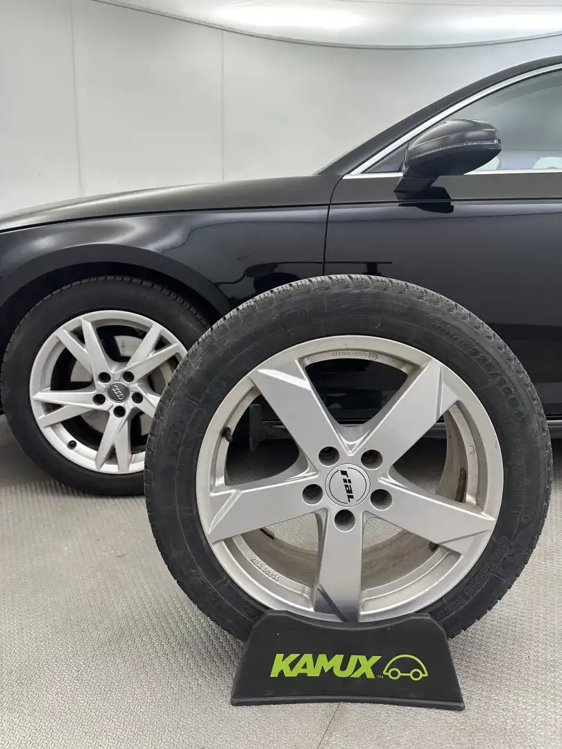 car-image