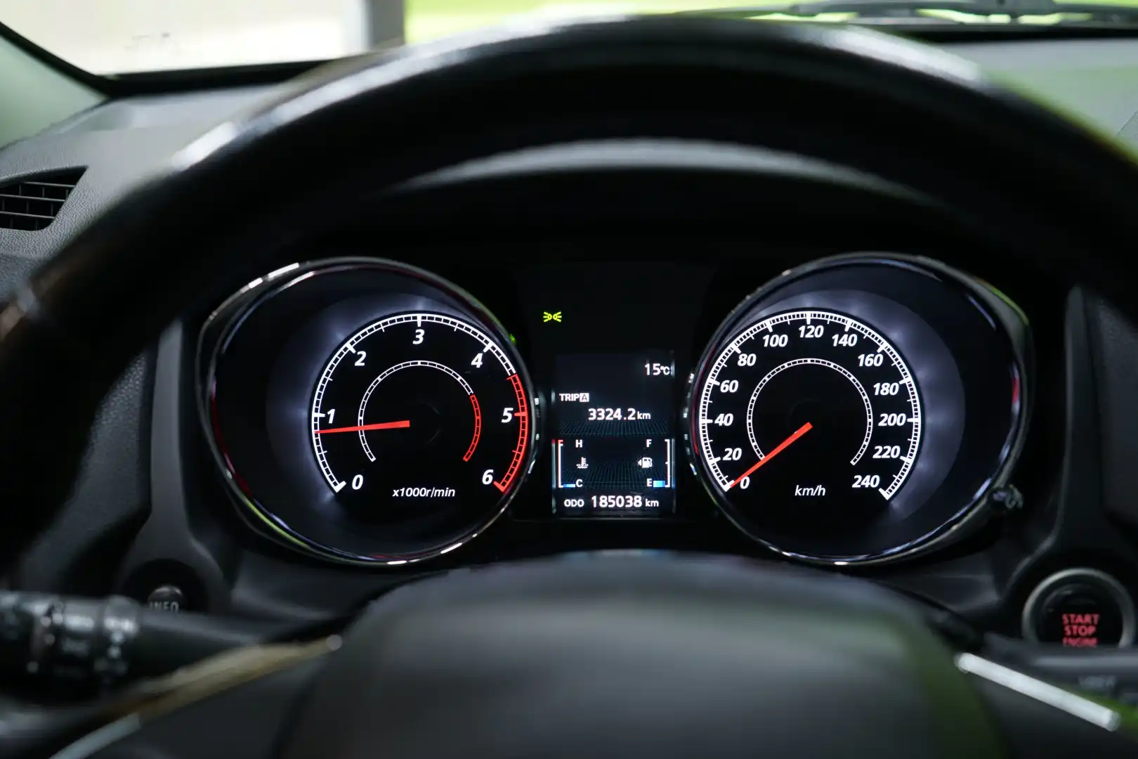 car-image