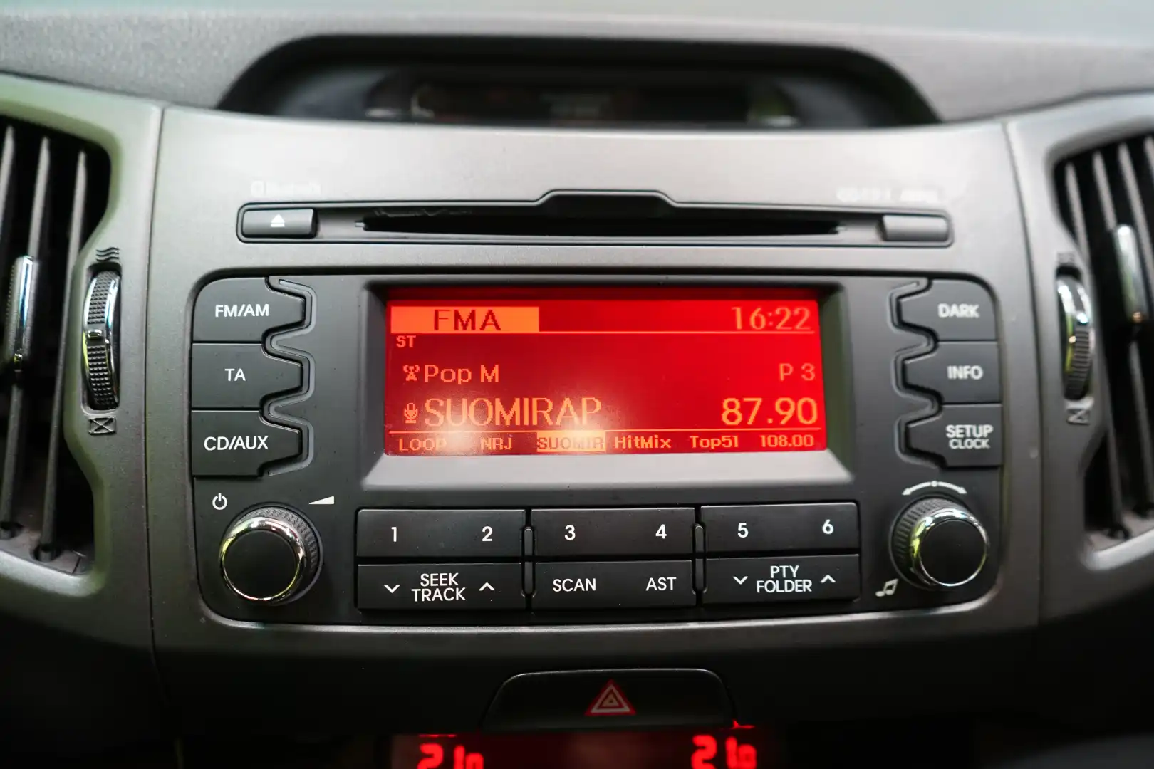 car-image