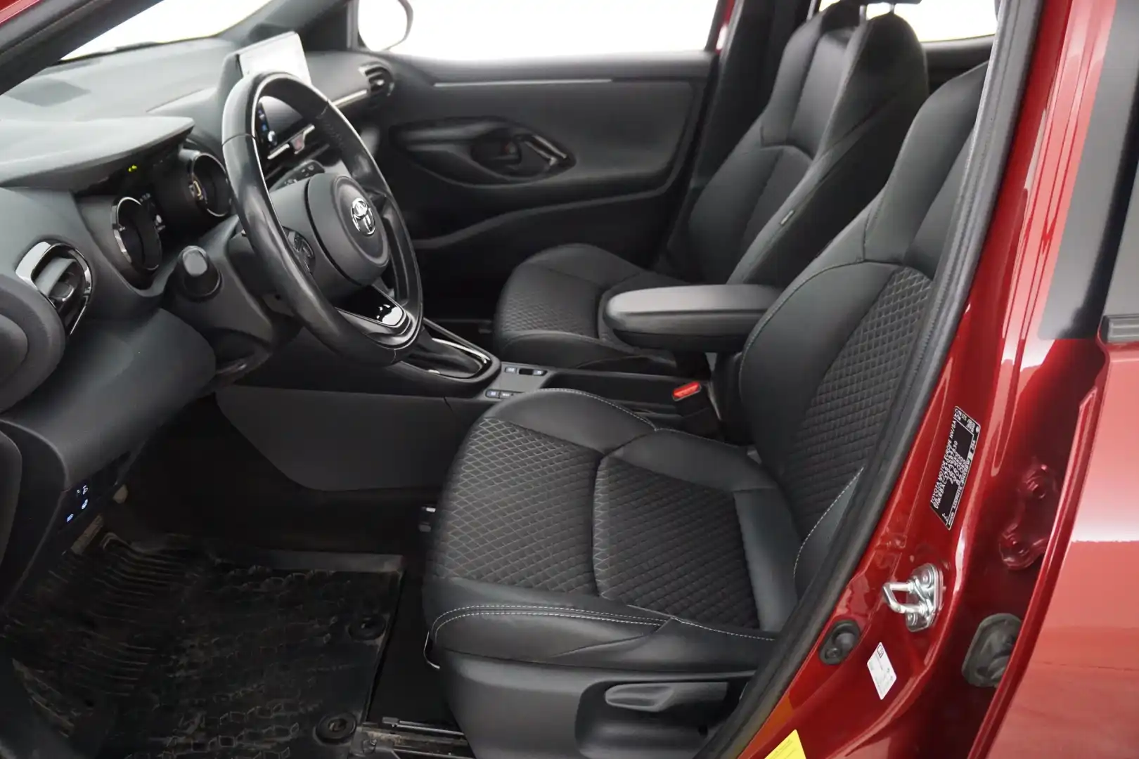 car-image
