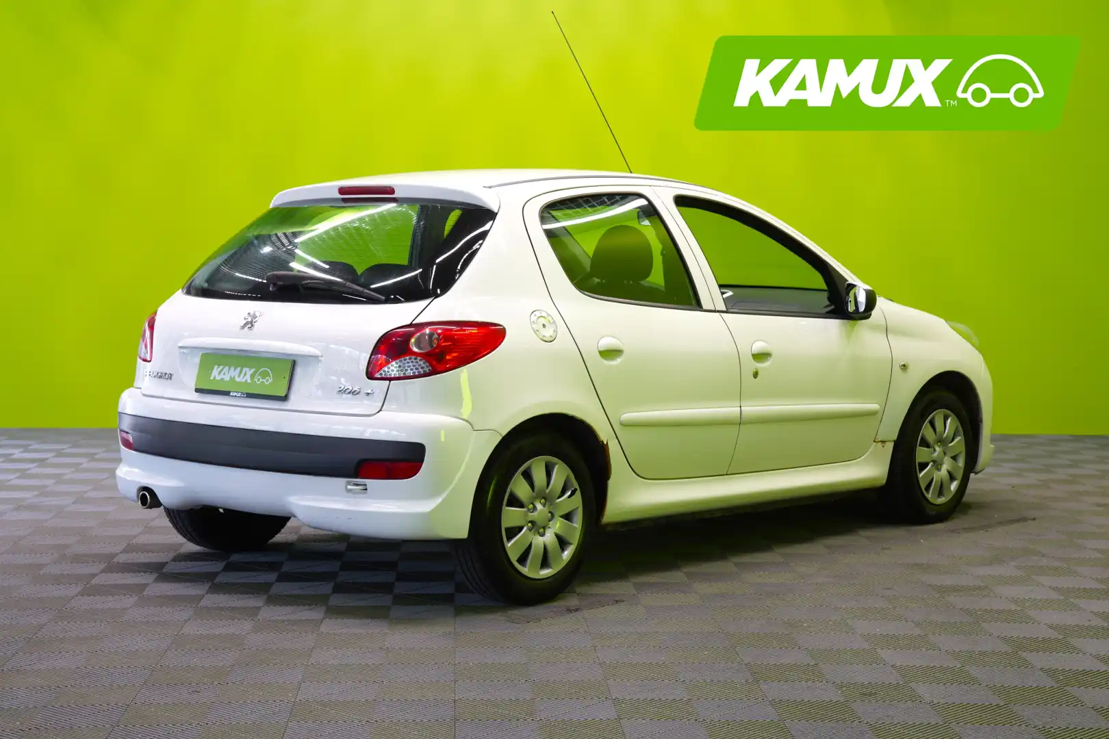 car-image