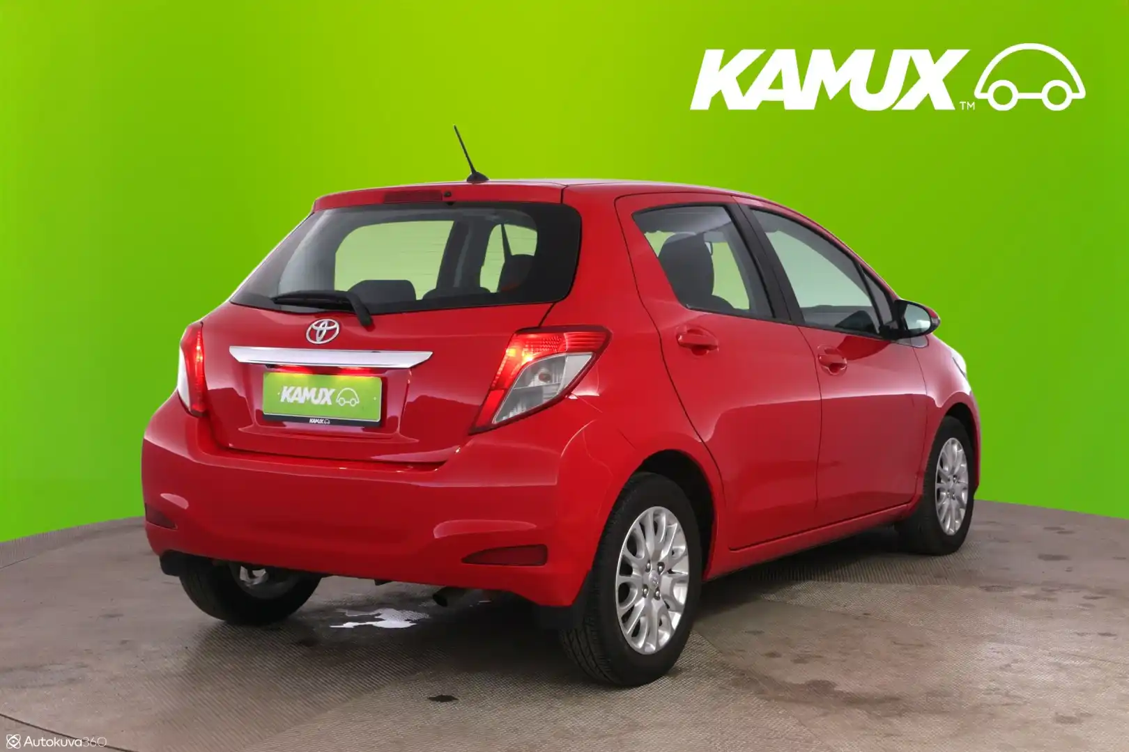 car-image