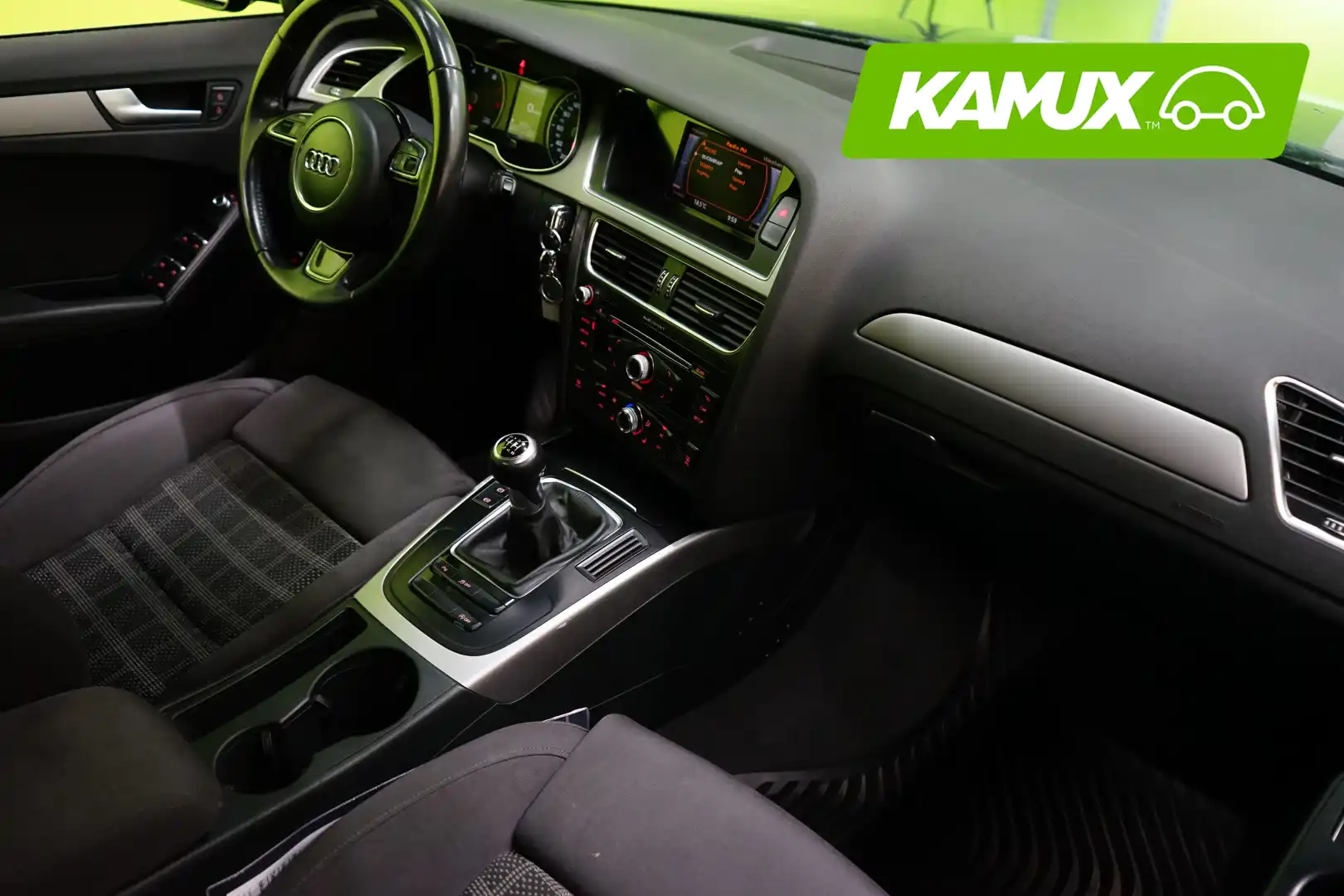 car-image