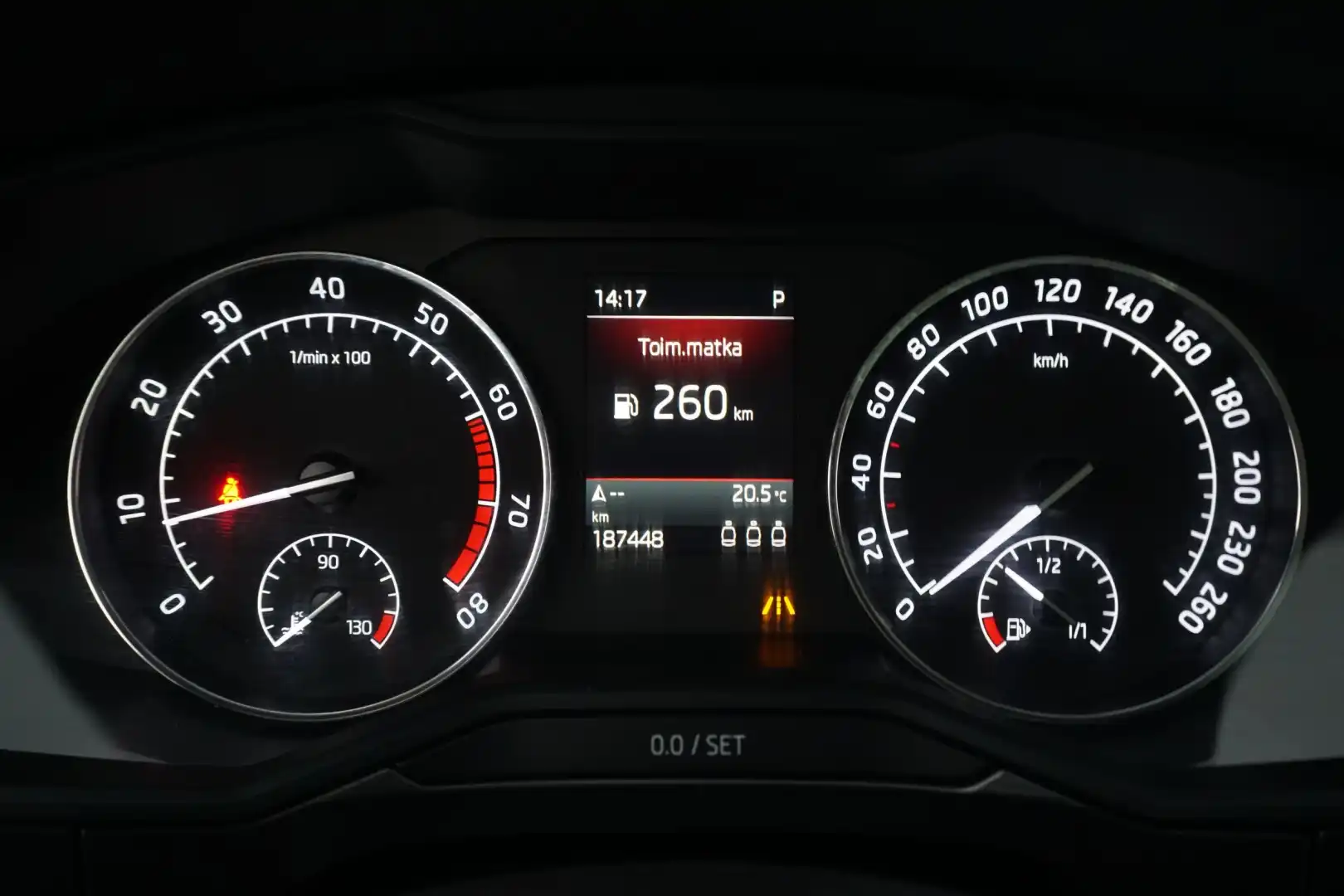 car-image