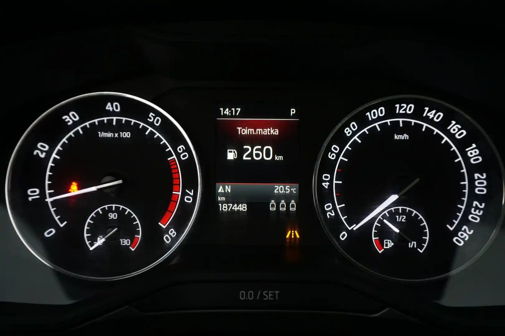 car-image