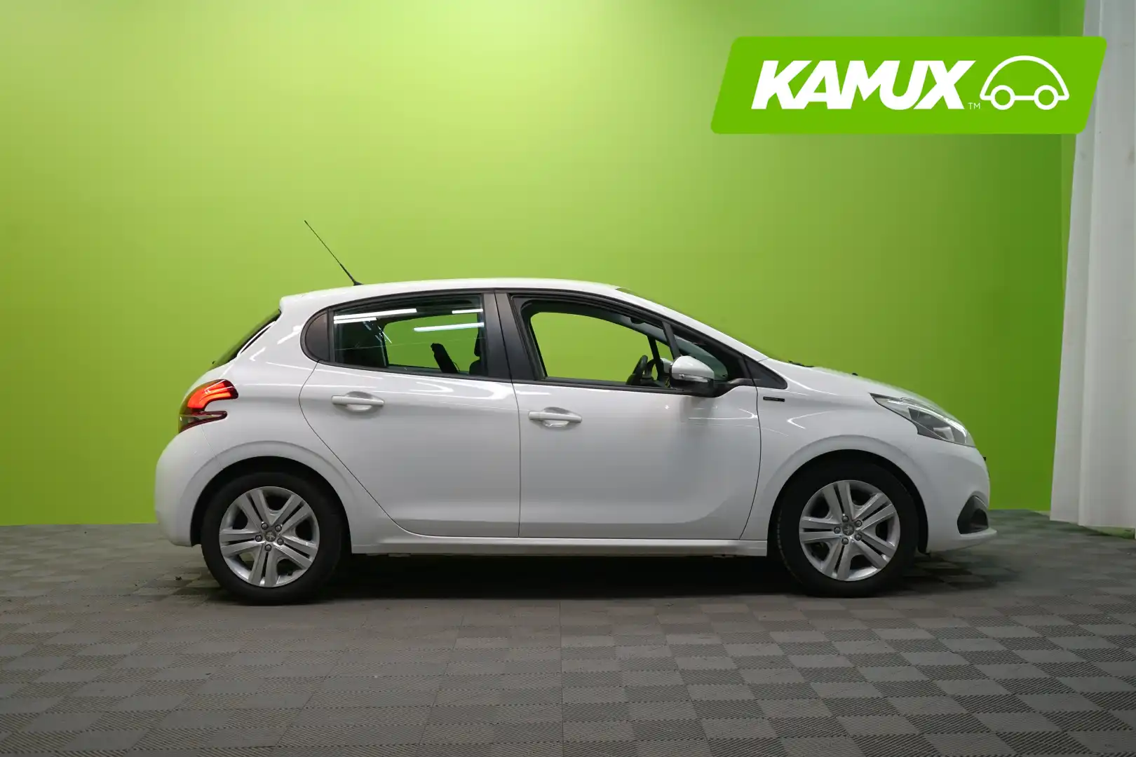 car-image