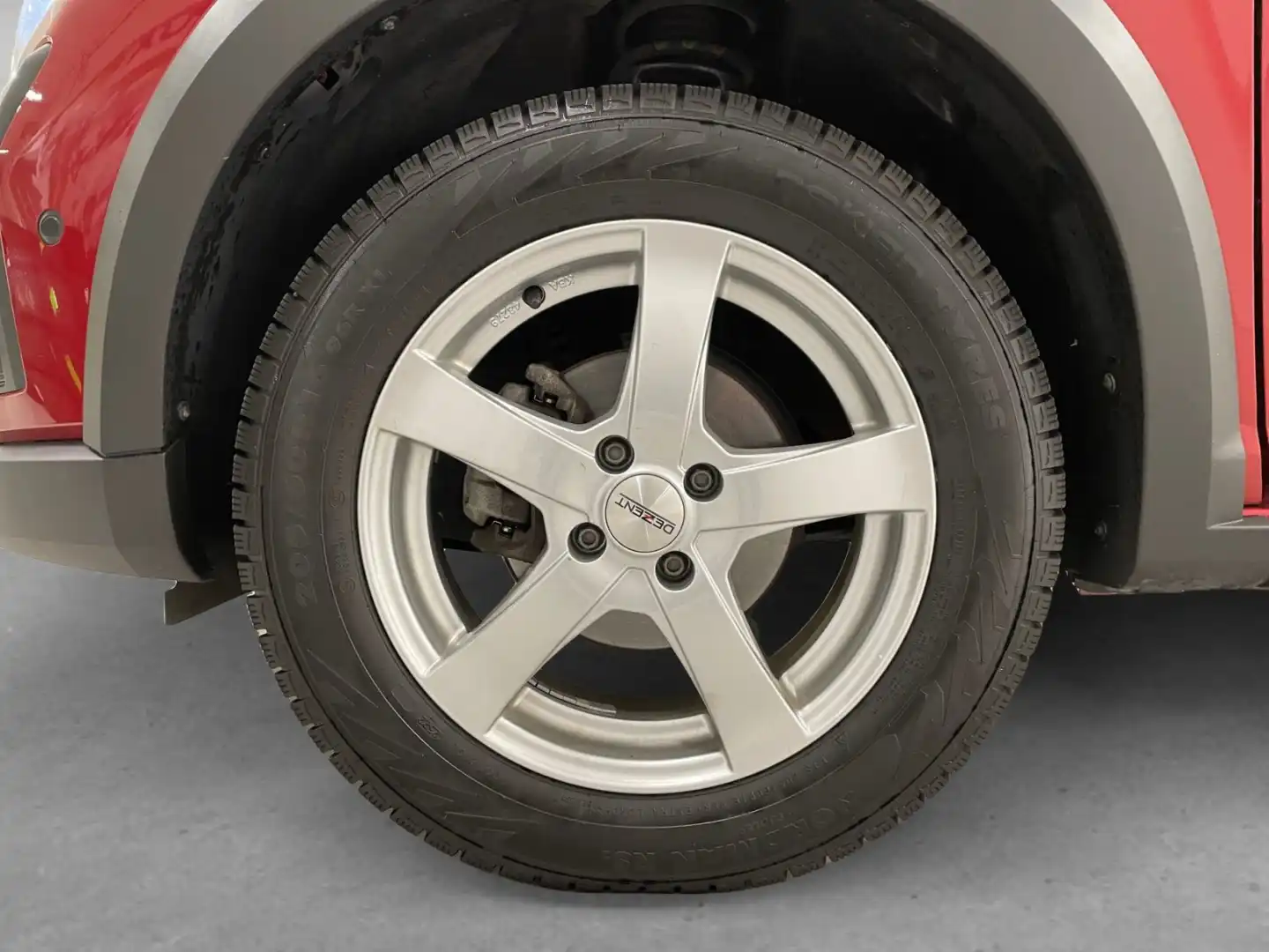 car-image